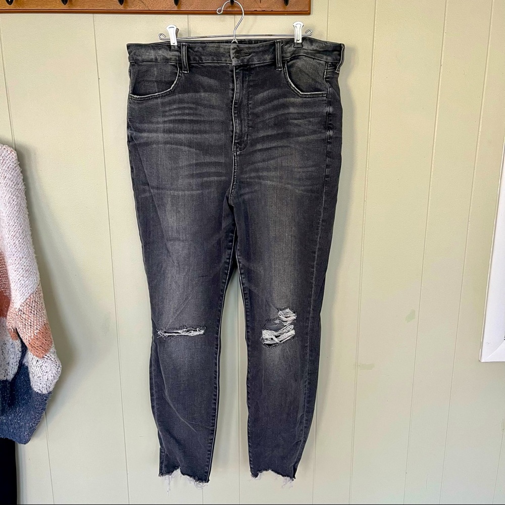 American Eagle Grey Curvy Highest Rise Jeggings